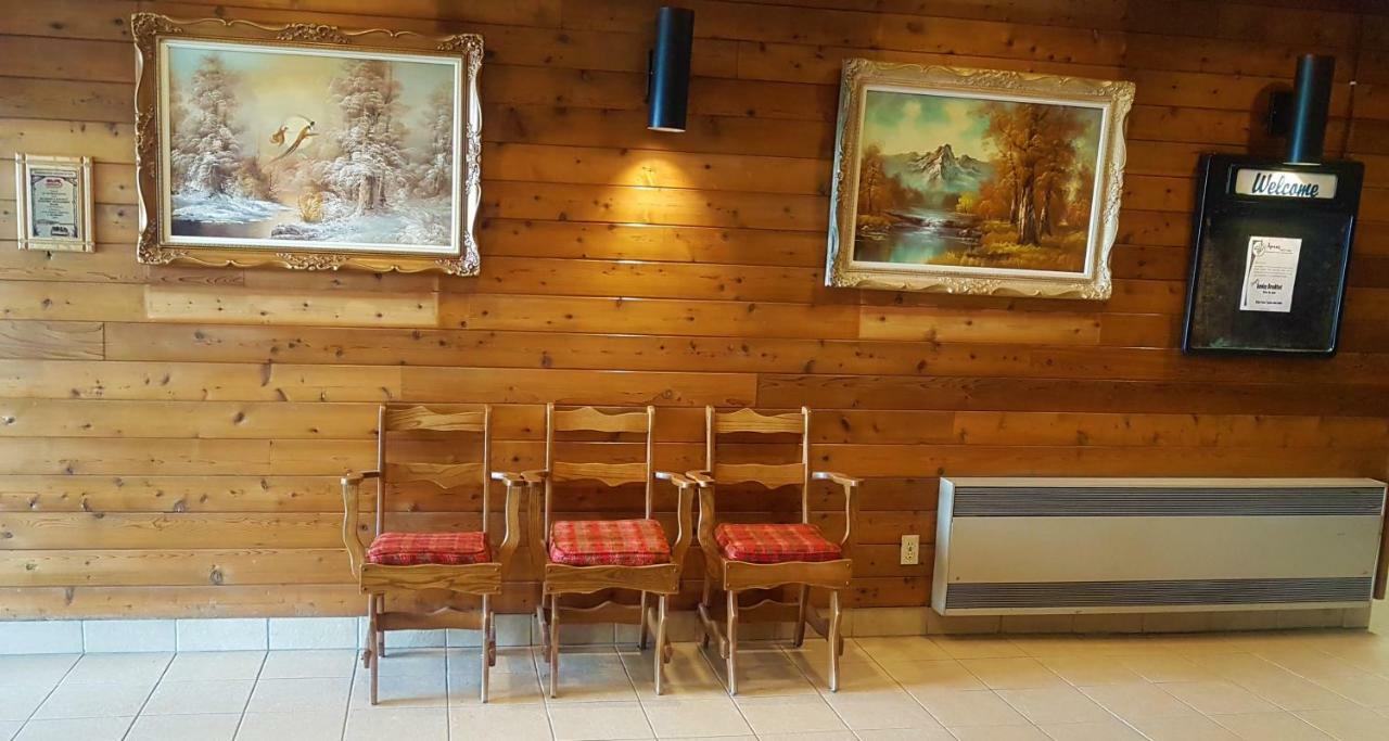 Agassiz Park Lodge - Under New Management McCreary ภายนอก รูปภาพ
